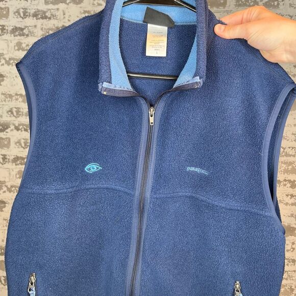 Patagonia | mens blue sherpa synchilla vest - Picture 1 of 11